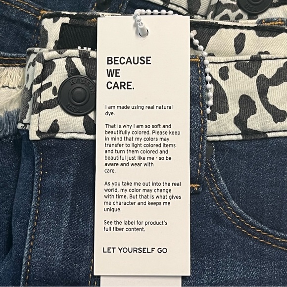 HUDSON JEANS NWT SHORT SHORT JEAN SHORTS IN BLUE BED ROCK COW PRINT 14 16 GIRLS - Picture 12 of 12